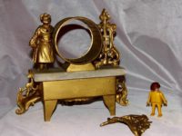 Horloge pendule cartel carcasse bronze antiquité