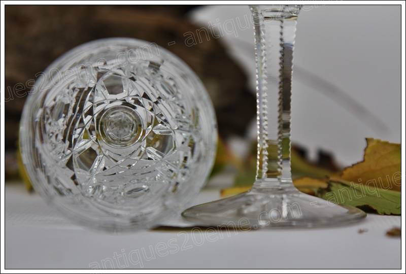 Service à liqueur en cristal de Baccarat modèle Lagny, carafe + verres