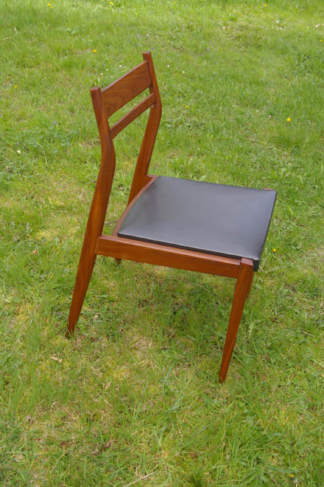 chaises scandinaves gessef consorzio sedie friuli_2