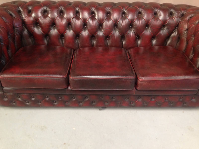 acheter canapé chesterfield cuir bordeaux-acheter canape chesterfield cuir bordeaux-achat canape chesterfield cuir trois places-achater paite canapés chesterfield cuir bordeaux